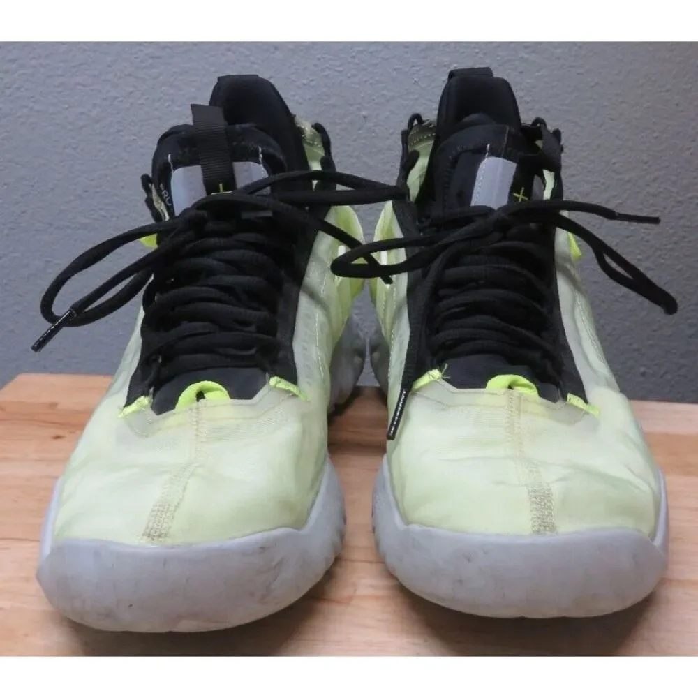 Jordan Proto React Barley Volt BV1654-700 Mens Size 8.5 Athletic Basketball Shoe
